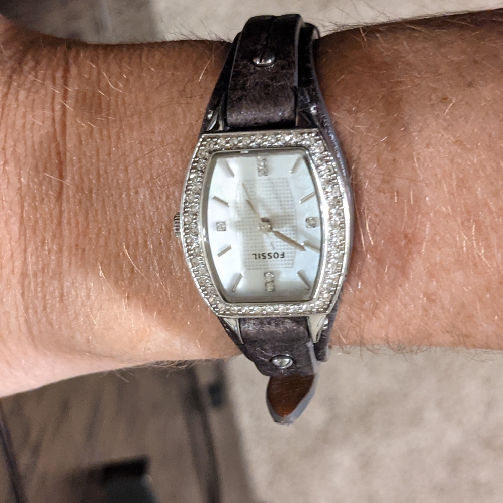 Fossil Watch - Picture 2 of 3
